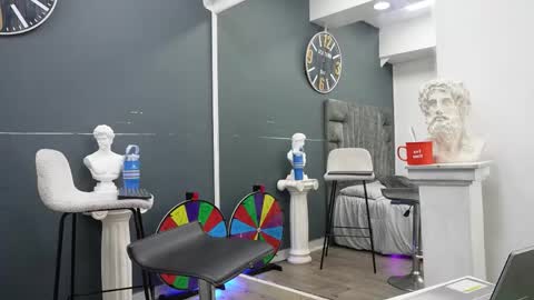 Emilio online show from April 18, 10:52 am