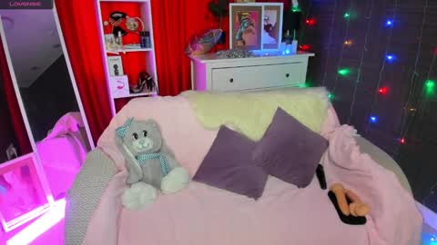 Emiliya online show from January 14, 4:25 am