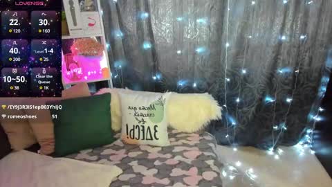 Emiliya online show from February 14, 5:09 am