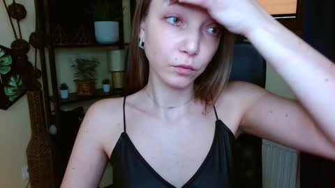 Emilly online show from March 12, 11:49 am