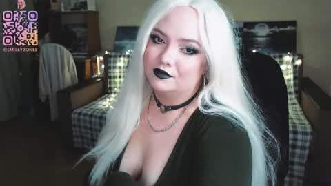 Emily online show from September 8, 6:18 pm