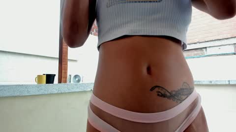 .  . online show from December 6, 8:51 pm