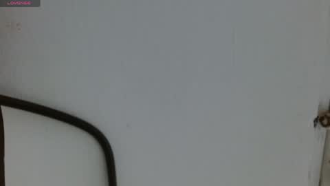 Snapshot of emily175445 chatting on May 19, 12:33 pm emily175445 online show from May 19, 12:33 pm