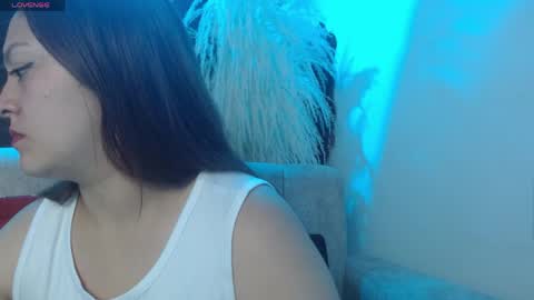 Snapshot of emily175445 chatting on June 3, 12:41 pm emily175445 online show from June 3, 12:41 pm