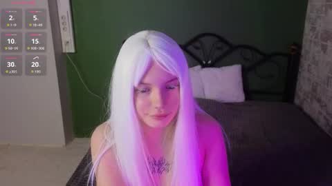 Emily online show from June 18, 1:17 am