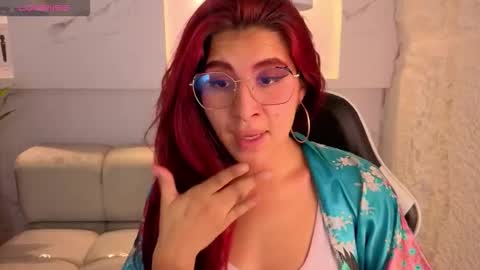 Snapshot of emily__tp chatting on March 2, 12:45 pm Emily tp 700am - 1400pm online show from March 2, 12:45 pm