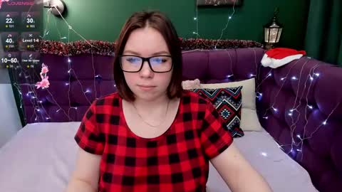 Emily 3 online show from December 30, 4:09 am