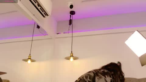 Snapshot of emily_baby20 chatting on May 6, 9:31 pm Emily online show from May 6, 9:31 pm