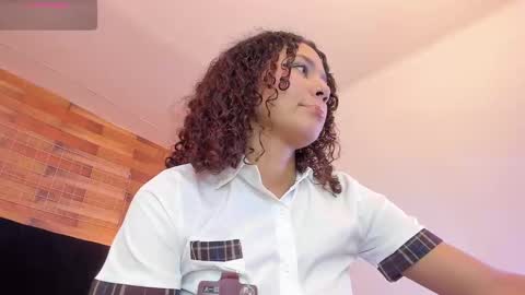 emily_brown04 online show from November 22, 12:04 pm