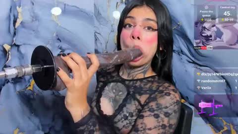 Snapshot of emily_evol chatting on September 26, 7:51 pm emily_evol online show from September 26, 7:51 pm