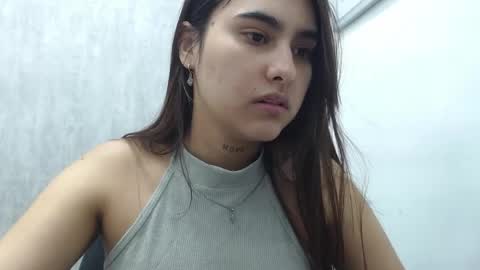 emily fox 3 online show from April 22, 12:13 am