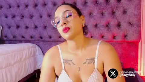 Emily online show from May 28, 7:11 pm