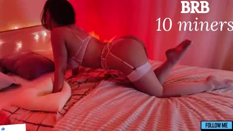 EMILY online show from December 4, 2:32 am