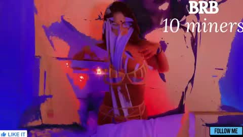 EMILY online show from April 17, 2:47 am