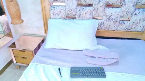emily_greco online show from July 17, 11:39 am