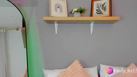 Snapshot of emily_haze chatting on February 10, 10:53 am Emily online show from February 10, 10:53 am