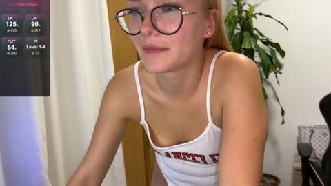 Emily online show from January 26, 6:27 pm