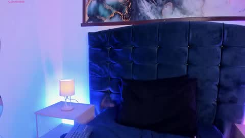 Snapshot of emily_klarence chatting on November 7, 2:50 pm Emily online show from November 7, 2:50 pm