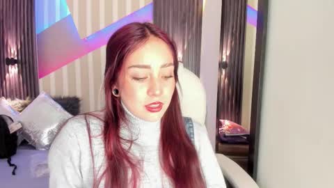 Emily online show from November 20, 2:50 pm