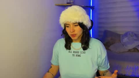 emily_lindey online show from November 8, 3:39 am