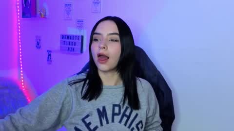 Emily Lindey online show from March 6, 5:37 am