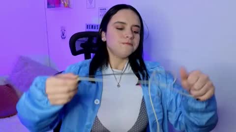 Emily Lindey online show from March 10, 9:03 am