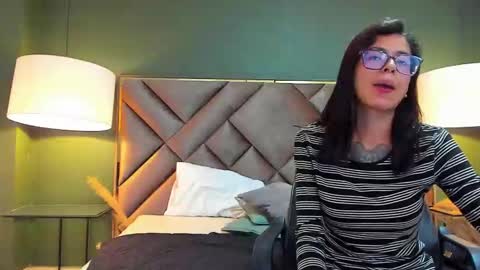 Emily online show from January 19, 4:05 am