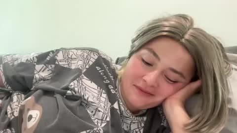 emily_morning_dew online show from July 8, 4:11 pm