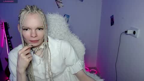 Lia online show from January 8, 5:10 am