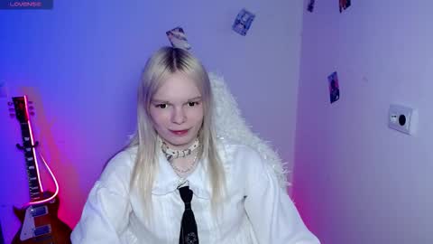 Lia online show from March 11, 8:59 pm