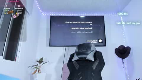 emily_palmeer online show from February 23, 10:23 am