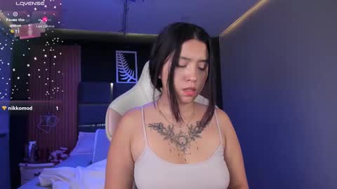 Emily online show from October 28, 11:25 am