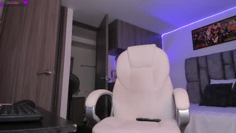 Snapshot of emily_roose_ chatting on June 30, 5:25 pm Natalia online show from June 30, 5:25 pm