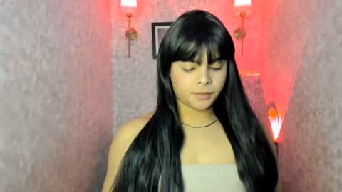 emily_rosue_ online show from July 26, 1:58 am