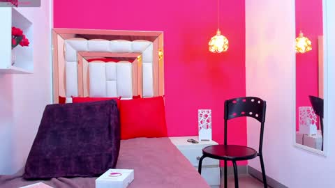 Emily online show from February 4, 11:16 am