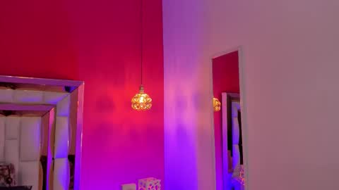 Emily online show from September 11, 11:32 am