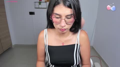 Emi online show from March 10, 9:20 pm