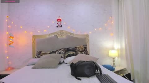 Emily online show from January 3, 2:30 pm