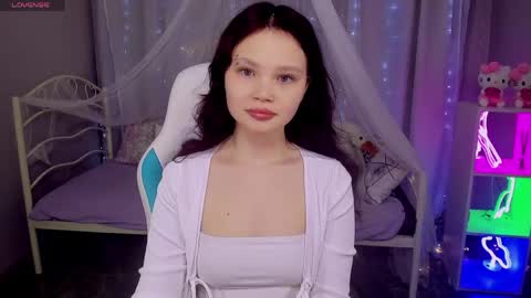 Snapshot of emilychaves chatting on May 12, 7:27 am Emilyhaves online show from May 12, 7:27 am