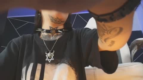 fari online show from October 22, 8:08 pm