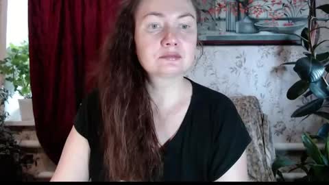 Snapshot of emilydoth chatting on May 30, 8:22 am EmilyDoth online show from May 30, 8:22 am