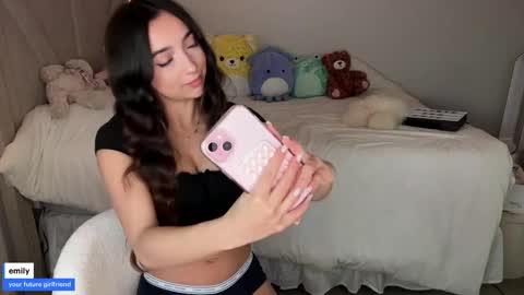 emilyfawn online show from September 19, 4:03 am