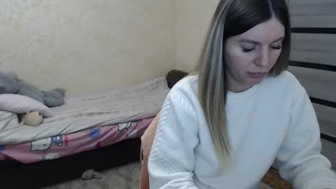 emilyfork online show from December 19, 4:36 pm