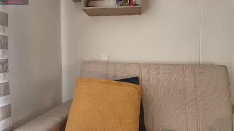 Emily online show from October 6, 3:09 pm