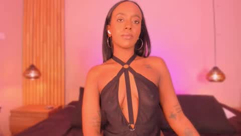 Emily  online show from December 18, 7:53 pm