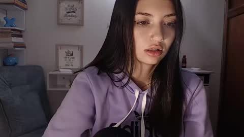 Snapshot of emilyjangcandy_ chatting on March 11, 10:51 am Emily Jang online show from March 11, 10:51 am