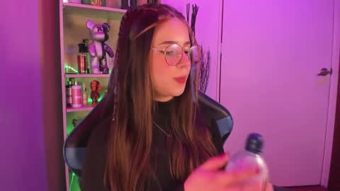 VALEEEN online show from February 5, 4:03 pm