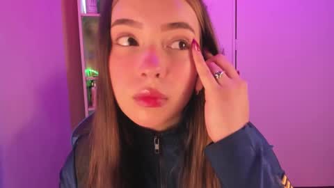 VALEEEN online show from February 9, 3:56 pm