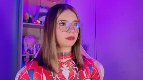 VALEEEN online show from April 10, 3:17 pm