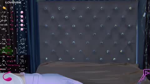 EmilyKents online show from February 2, 1:23 am